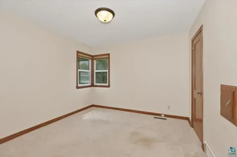 3021 Hutchinson Road Duluth MN 55811