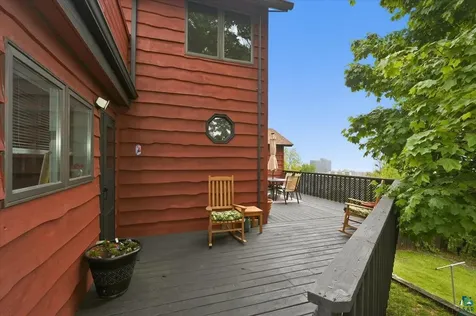 20-22 W 7th Street Duluth MN 55806