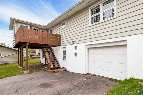 1514 N 53rd Avenue W Duluth MN 55807