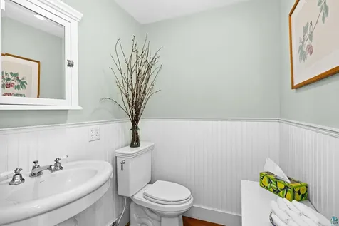 2909 Minnesota Avenue Duluth MN 55802