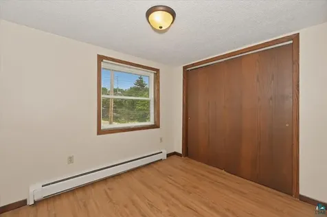 20-22 W 7th Street Duluth MN 55806