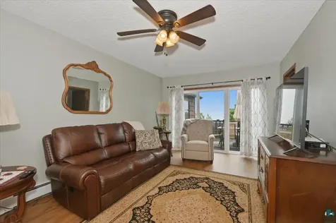 20-22 W 7th Street Duluth MN 55806