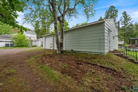 1515 N 8th Avenue E Duluth MN 55805