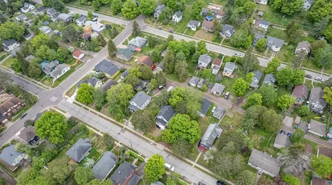 1515 N 8th Avenue E Duluth MN 55805