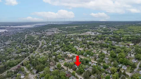 1515 N 8th Avenue E Duluth MN 55805