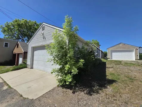 428 15th Street N Virginia MN 55792