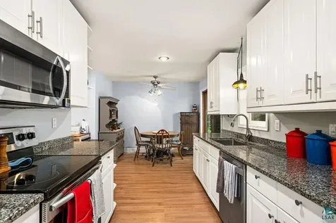 1724 Warren Avenue Duluth MN 55811