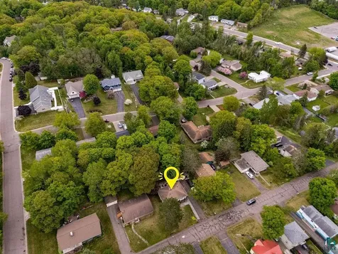 1724 Warren Avenue Duluth MN 55811