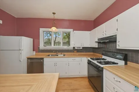 612 Carlton Avenue Cloquet MN 55720