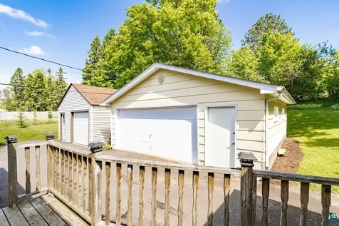 303 W Owatonna Street Duluth MN 55803