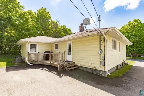 303 W Owatonna Street Duluth MN 55803