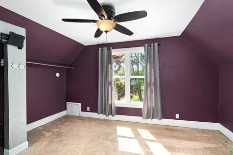 711 N 44th Avenue E Duluth MN 55804