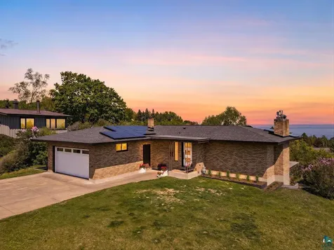1510 Skywood Lane Duluth MN 55805
