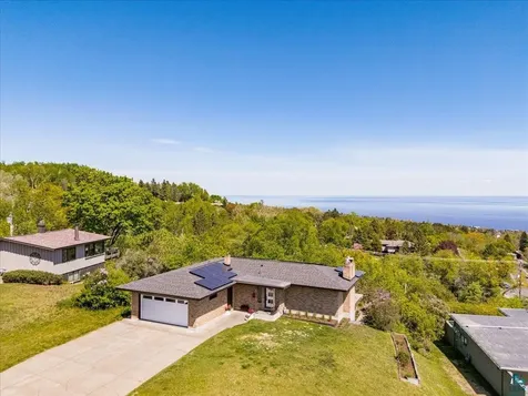 1510 Skywood Lane Duluth MN 55805