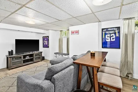 4706 Pitt Street Duluth MN 55804
