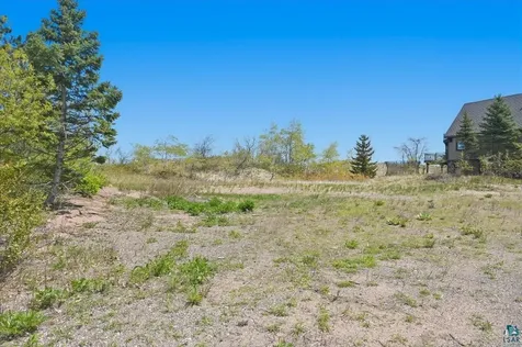 1301 S Lake Avenue Duluth MN 55802