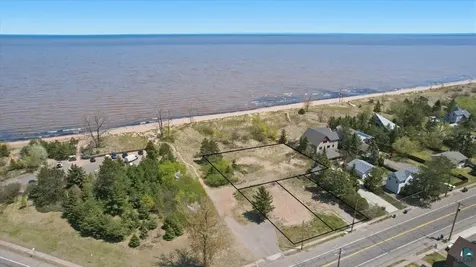 1301 S Lake Avenue Duluth MN 55802