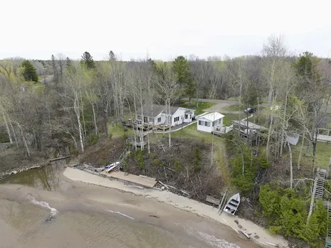 4107 Lake Park Road Ashland WI 54806