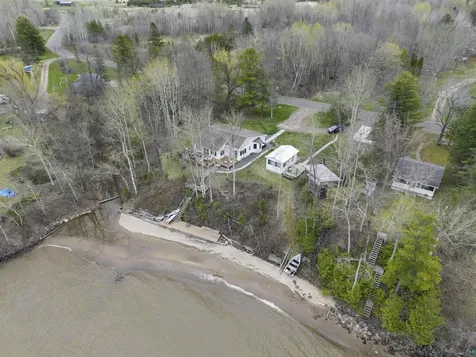 4107 Lake Park Road Ashland WI 54806
