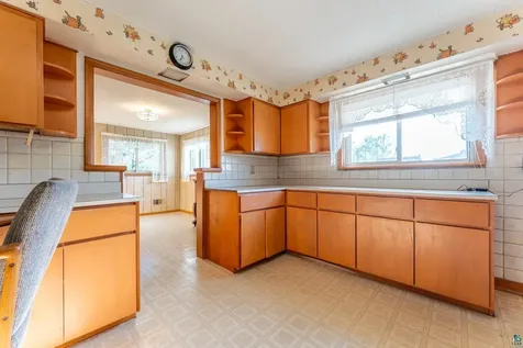 1419 E Chapman Street Ely MN 55731