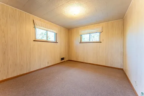 1419 E Chapman Street Ely MN 55731