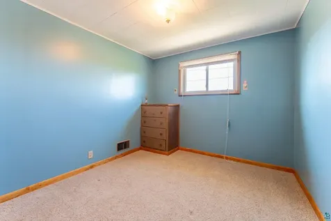 1419 E Chapman Street Ely MN 55731