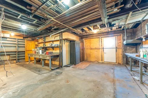 1419 E Chapman Street Ely MN 55731