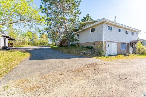 1419 E Chapman Street Ely MN 55731