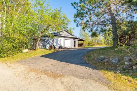 1419 E Chapman Street Ely MN 55731