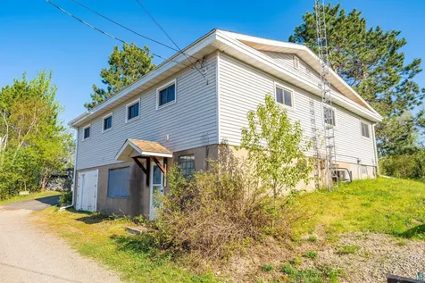 1419 E Chapman Street Ely MN 55731