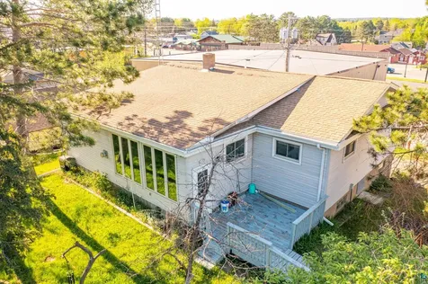 1419 E Chapman Street Ely MN 55731
