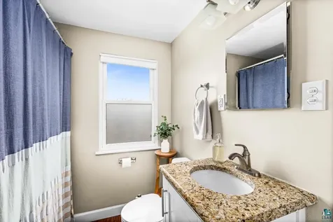 5530 W 8th Street Duluth MN 55807