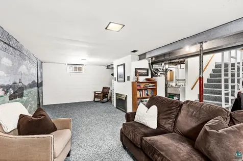 5530 W 8th Street Duluth MN 55807
