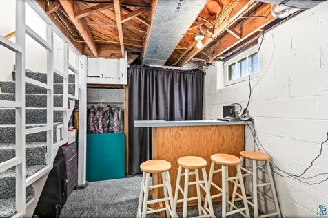 5530 W 8th Street Duluth MN 55807