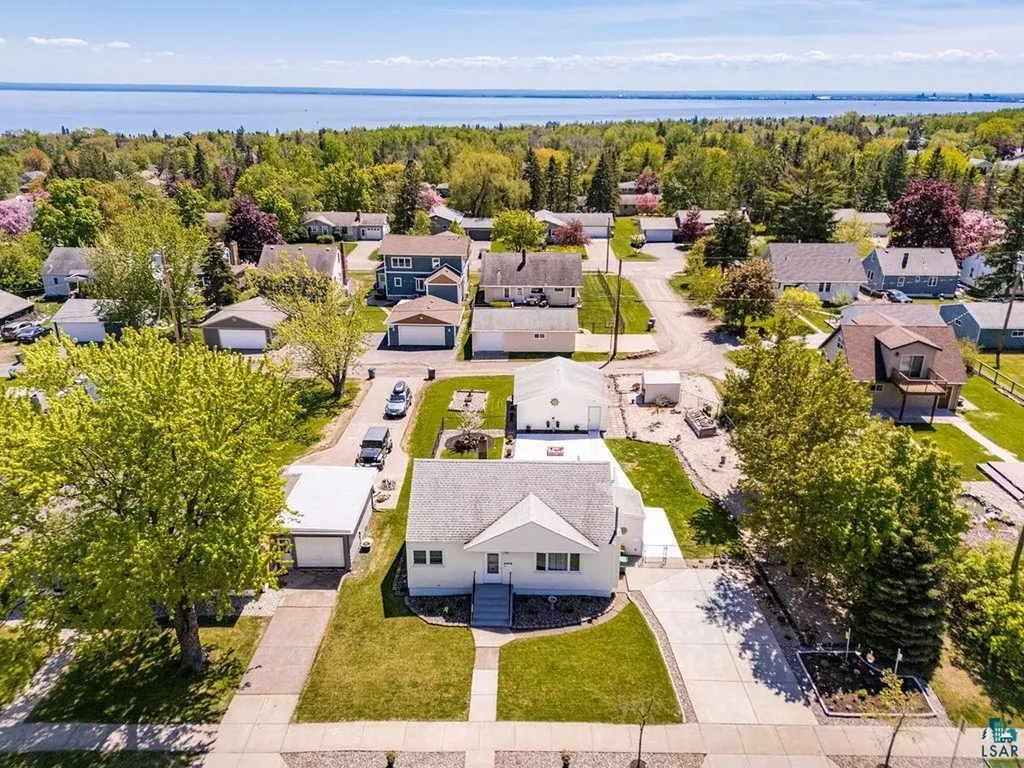 4604 Glenwood Street Duluth MN 55804