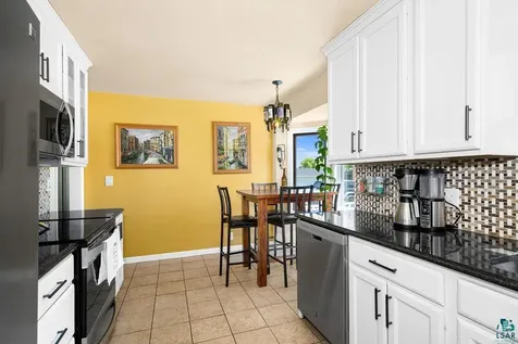 4604 Glenwood Street Duluth MN 55804