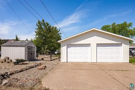 4604 Glenwood Street Duluth MN 55804