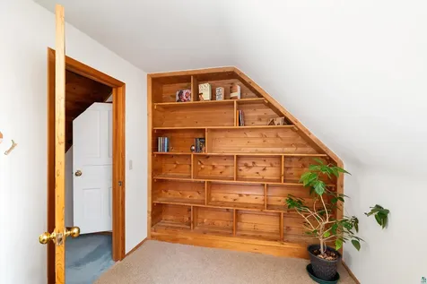 5410 Oneida Street Duluth MN 55804