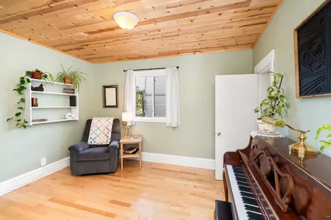 5410 Oneida Street Duluth MN 55804
