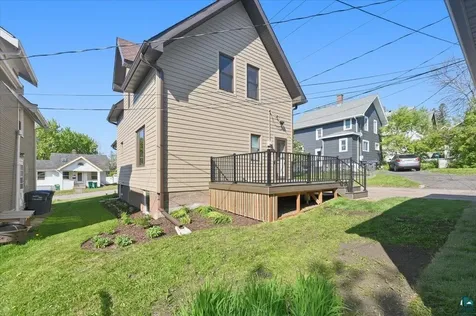 1014 N 12th Avenue E Duluth MN 55805