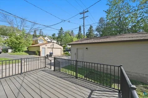 1014 N 12th Avenue E Duluth MN 55805