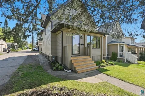 1014 N 12th Avenue E Duluth MN 55805