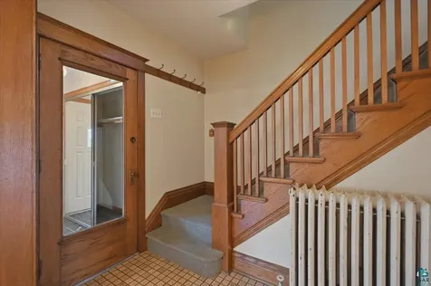 1014 N 12th Avenue E Duluth MN 55805