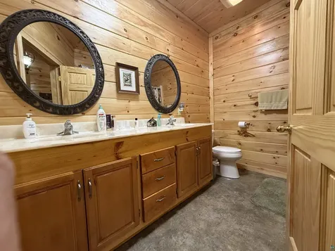 9600 Kickin-back Trail Iron River WI 54847