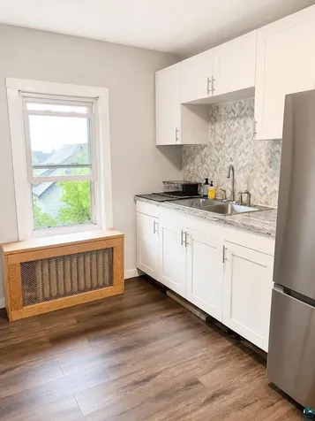 915 W 3rd Street Duluth MN 55806
