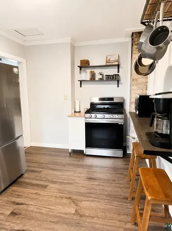 915 W 3rd Street Duluth MN 55806
