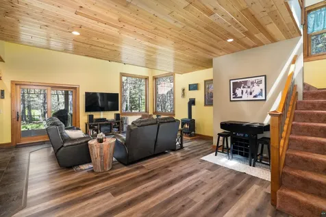 75 E Stark Road Esko MN 55733
