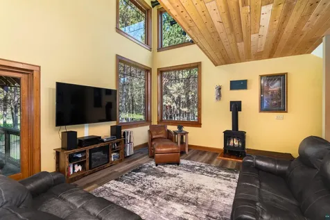 75 E Stark Road Esko MN 55733