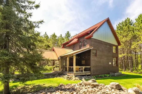 75 E Stark Road Esko MN 55733