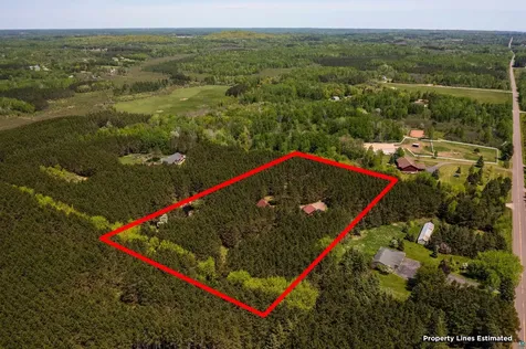 75 E Stark Road Esko MN 55733